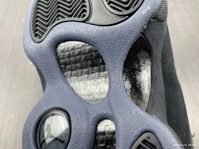 Rep Jordan Air Cap Retro and 13 414571-012 Gown 0408